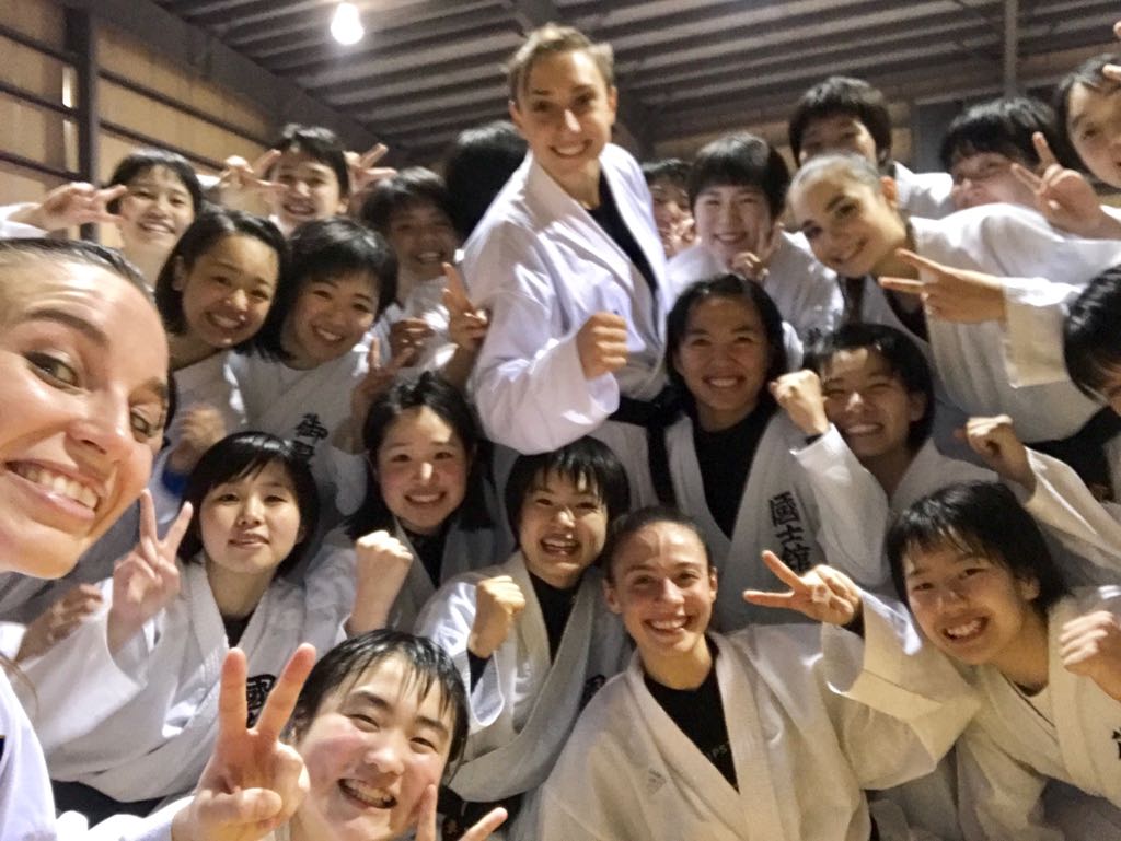 images/OKINAWA_FOTO_CARDIN_KARATE.jpg