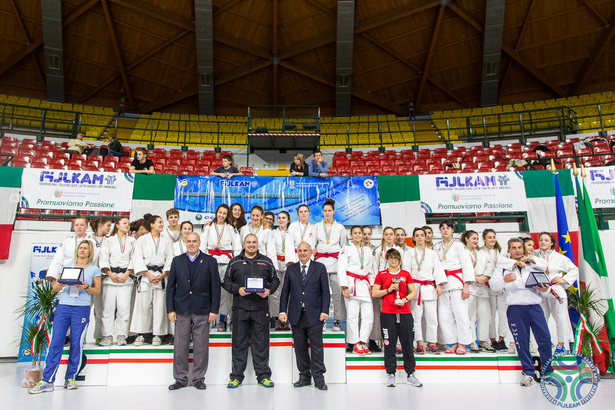 Tricolori a squadre cadetti, l’Akiyama detta legge