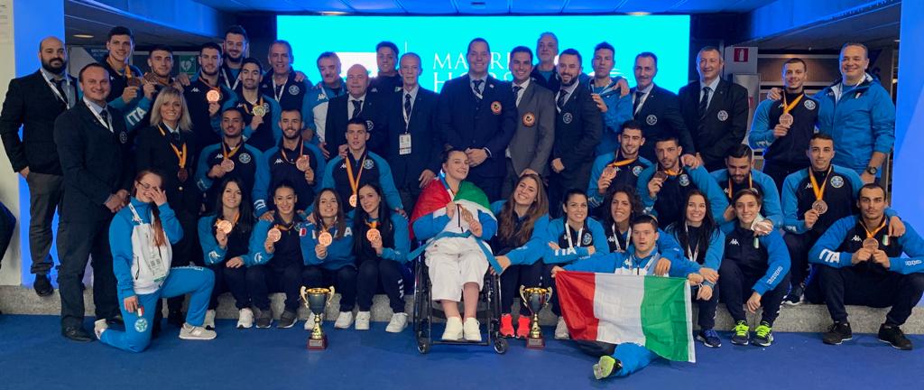 Mondiali a Madrid: Italia al 5° posto. Bronzo per i team di kata, la squadra di kumite e Cavrioli nel para-karate