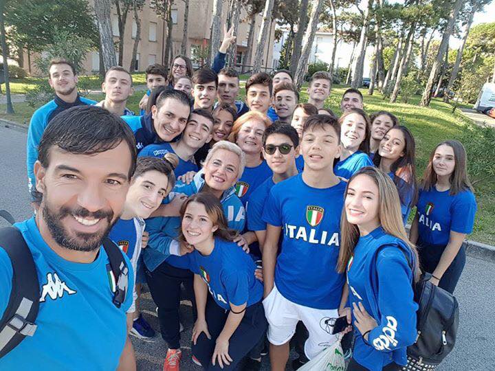 Domenica trionfale per gli azzurri! Oro per i 2 team di kata, successi individuali per Ferracuti e Barreca