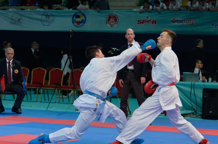 Domani e domenica al PalaPellicone di Ostia il Campionato Italiano Cadetti di kumite