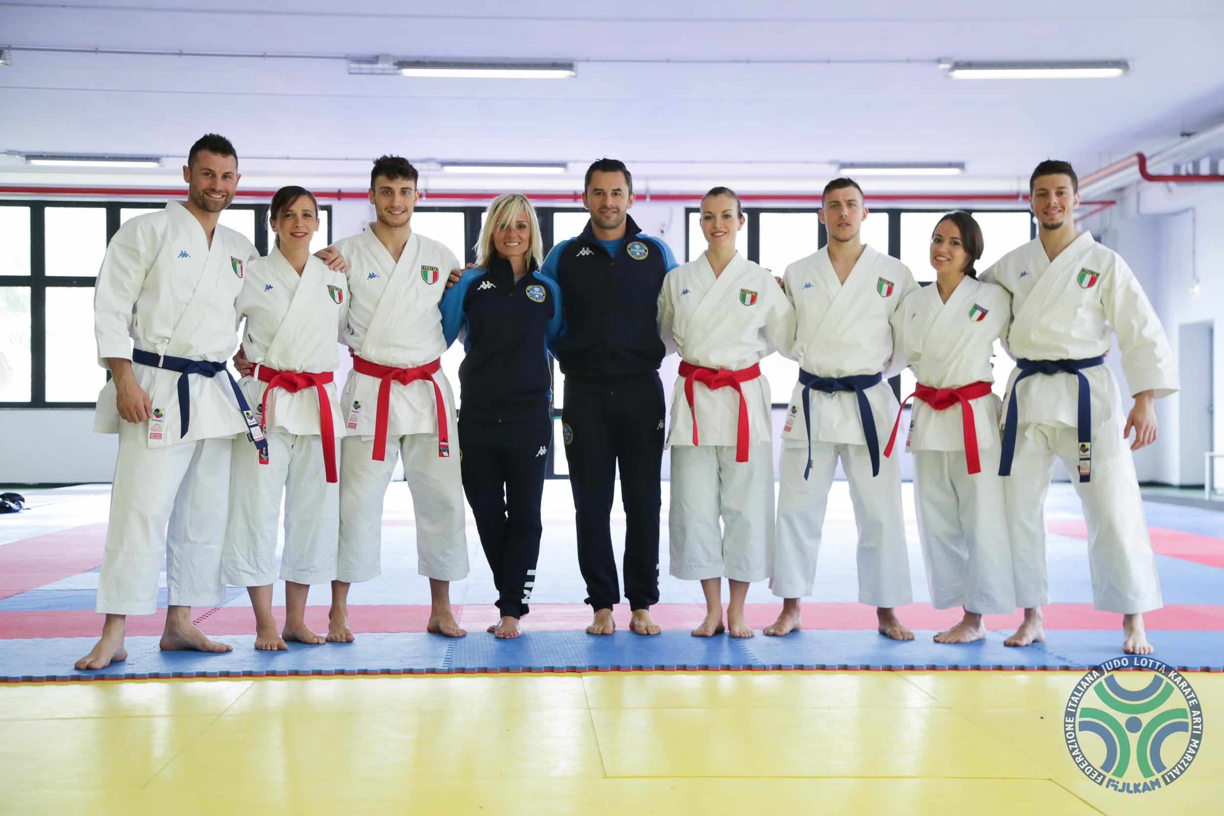 Campionati Europei, il sogno continua! Le squadre di kata maschile e femminile conquistano la finale per l'oro! 