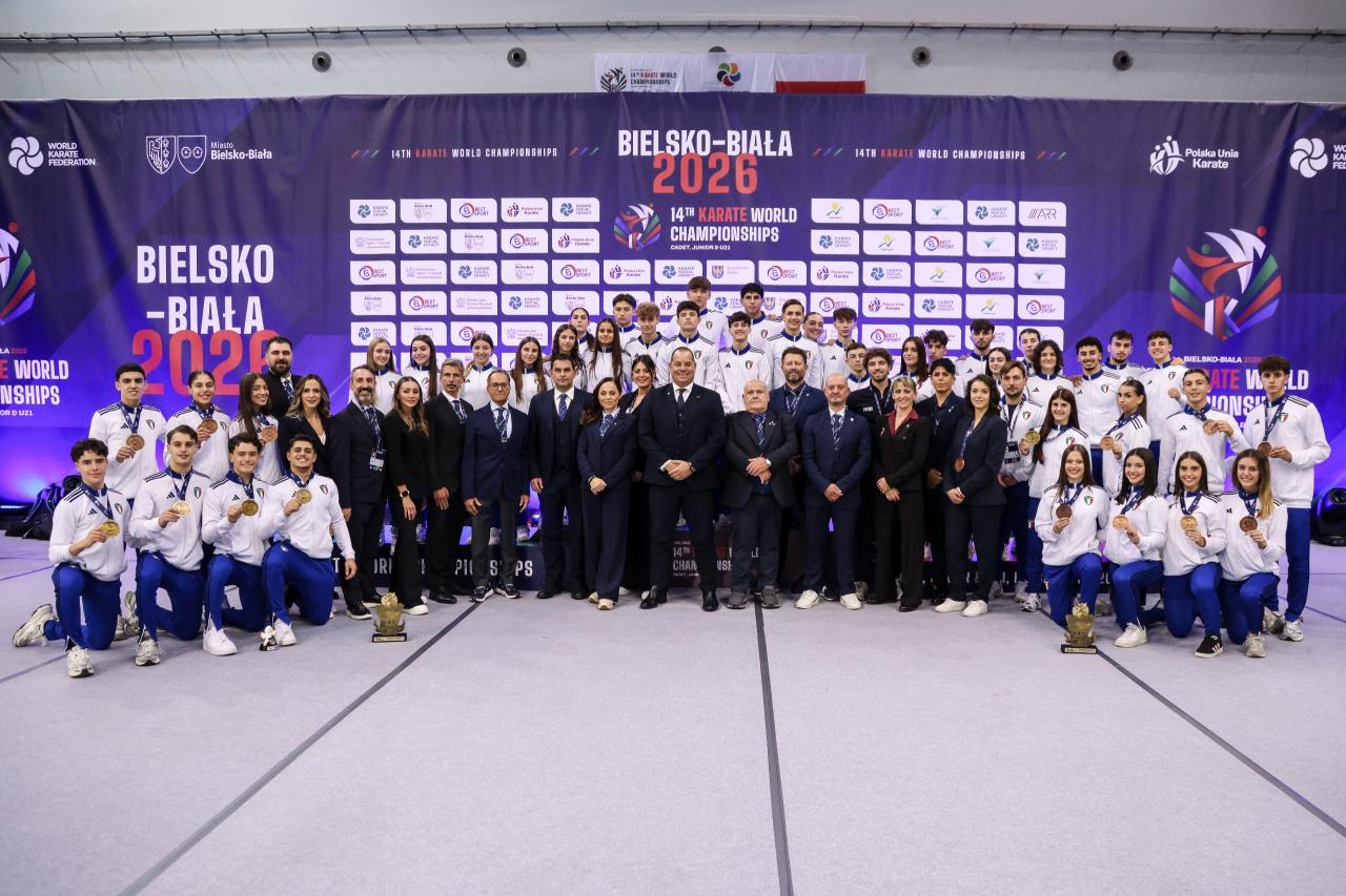 images/karate/large/Italia_Team_Mondiali_Giovanili_2026_Karate.jpeg