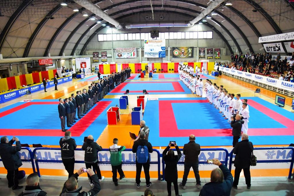 images/karate/large/apertura_campionati_kata_2019.jpg