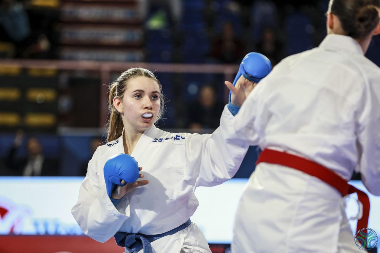 images/karate/large/campionati_italiano_assoluti_karate_ku_50kg_f_perfetto_vs_vitali_1_20240204_1972833219.jpg