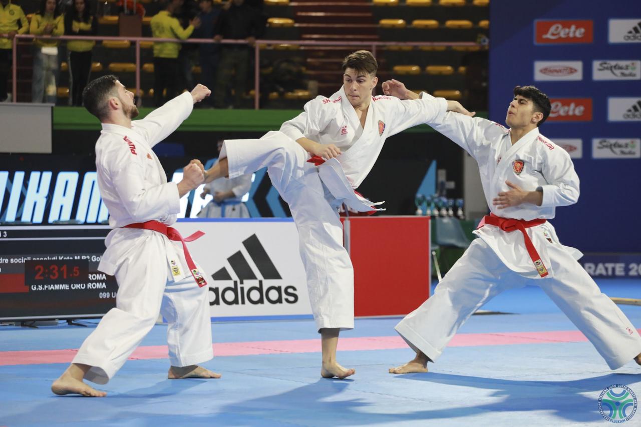 images/karate/large/campionato_ita_karate_kata_assoluti_m_gs_fiamme_oro_vs_asd_metropolitan_karate_brindisi_5_1_20230218_1229033749.jpg