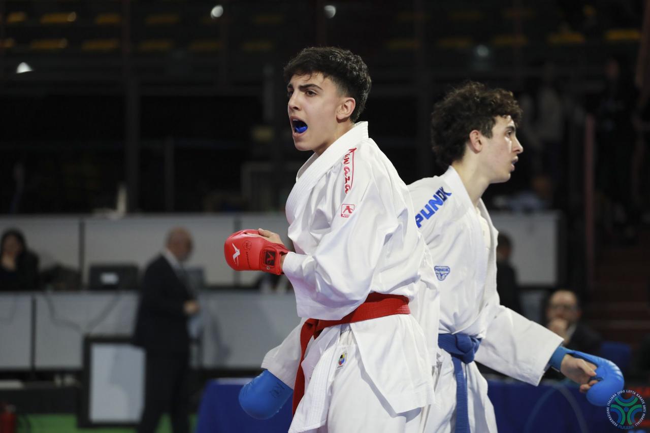 images/karate/large/campionato_ita_karate_sq_giovanili_m_shirai_club_s_valentino_vs_shizoku_karate_avellino_31_1_20230219_1800000966.jpg