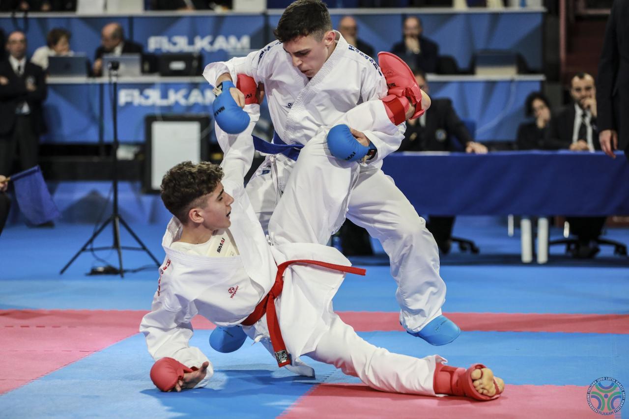 images/karate/large/campionato_italiano_karate_cadetti_ku_m_57kg_apicella_vs_ruocco_1_1_20240303_1856872969.jpg