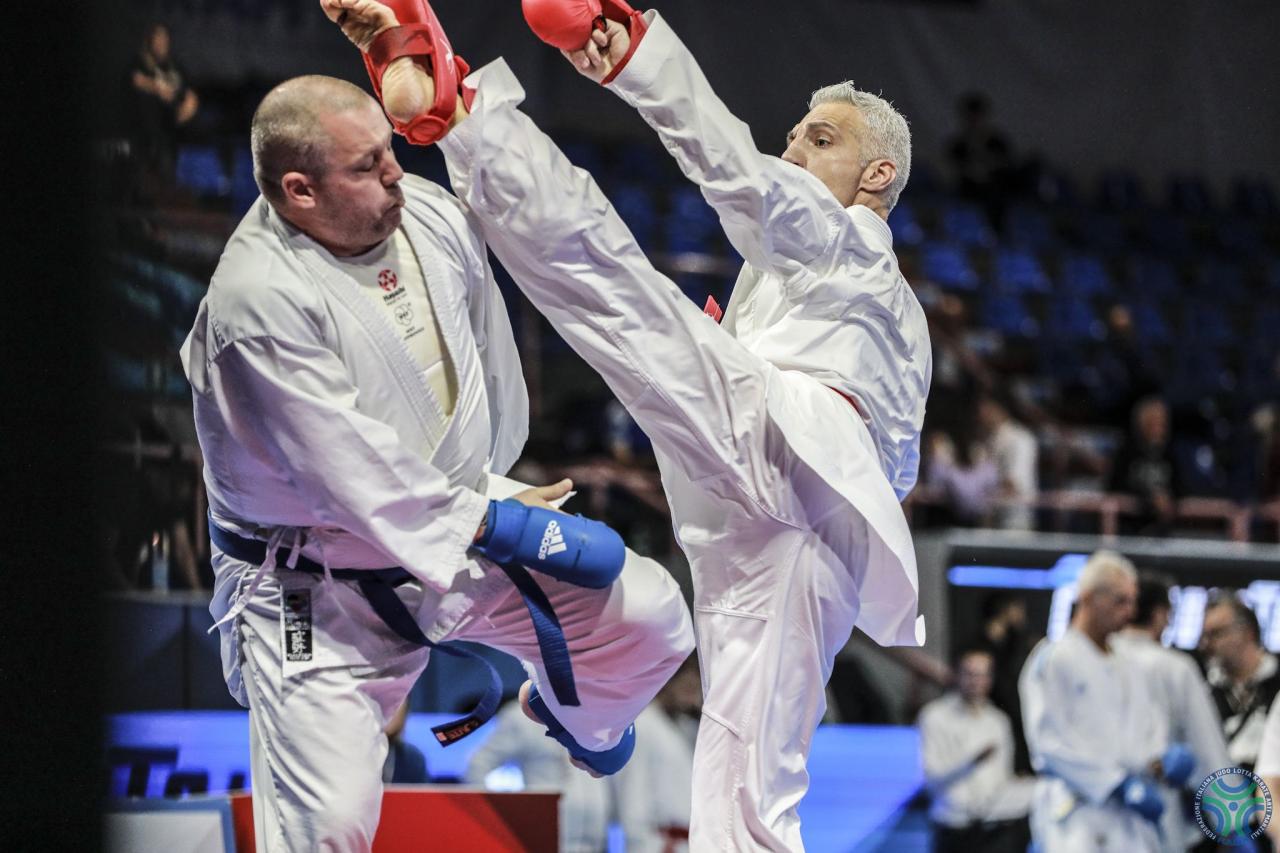 images/karate/large/campionato_italiano_karate_master_99_1_20240429_2072742618.jpg