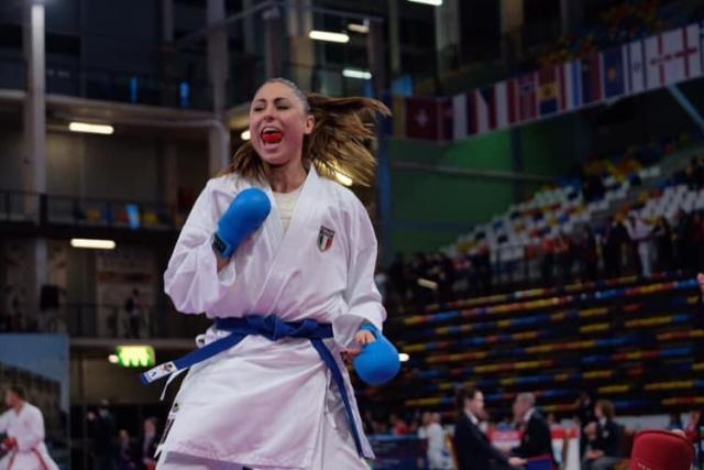 images/karate/large/ferracuti_oro_montreal_.jpg