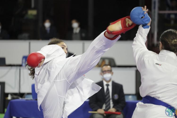 images/karate/large/karate_juniores_f_74kg_pergolesi_vs_di_bari__2_1_20211128_1054176545.jpg