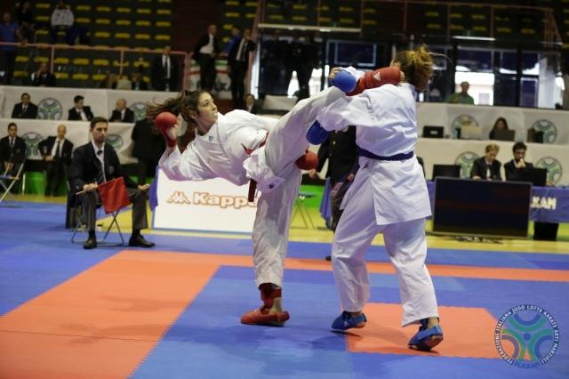 images/karate/large/karate_kumite_cad_femm_63kg_berneri_carrera_6_20180507_2003340297.jpg