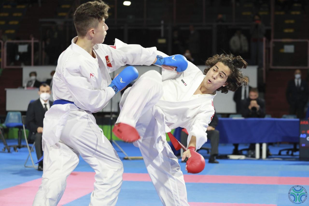 images/karate/large/karate_kumite_cadetti_m_57kg_califano_vs_carrarresi__4_1_20220410_1953424853_1.jpg