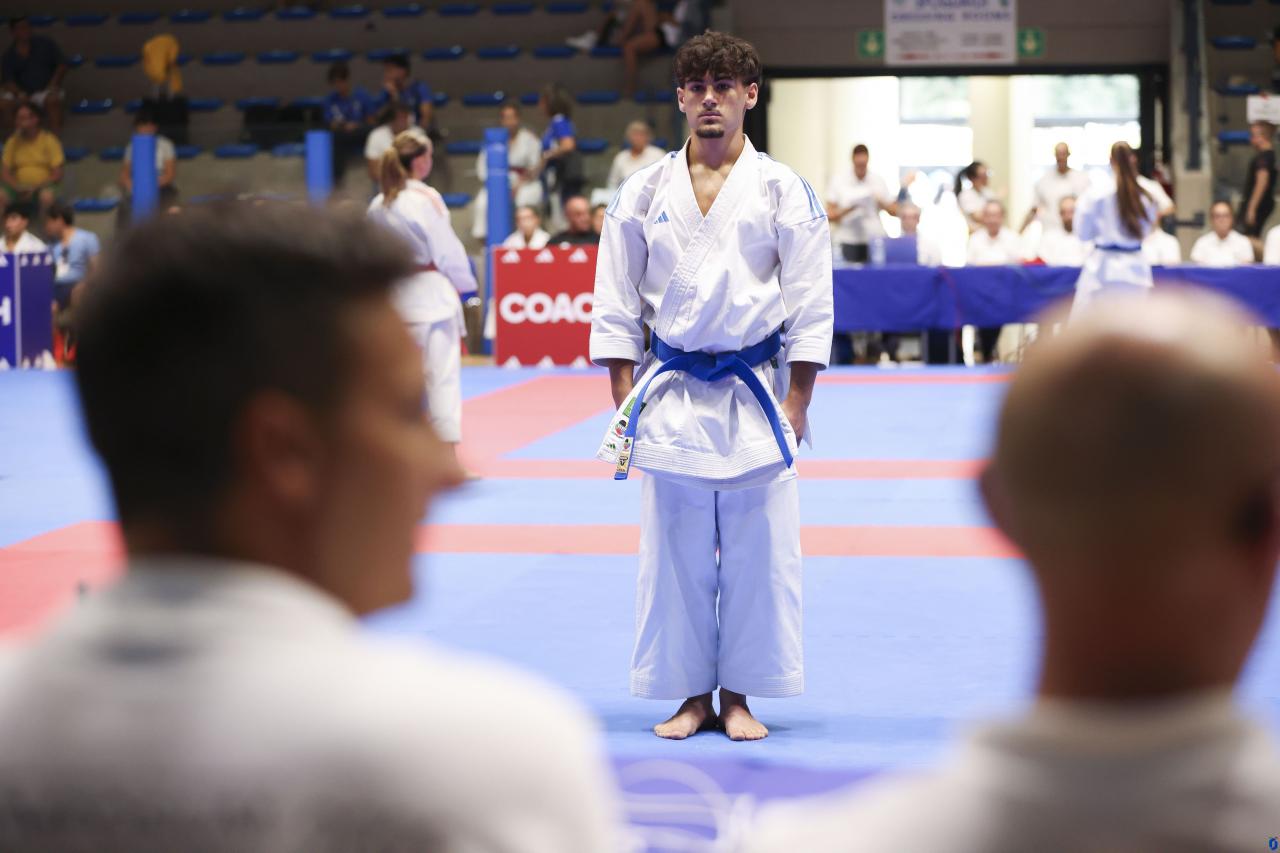 images/karate/large/open_league_day2_80_20250831_1232218826.jpg