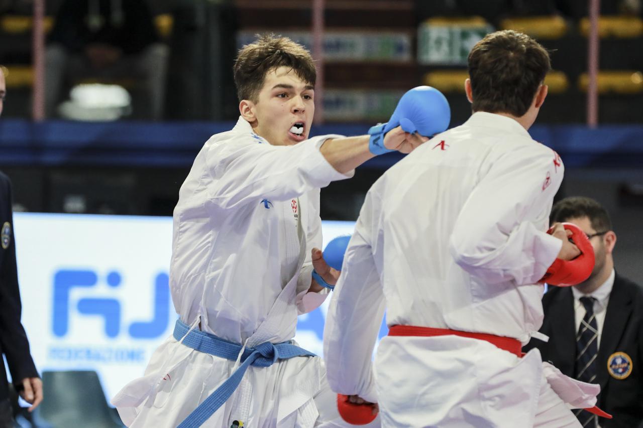 images/karate/large/pezzotti_karate_juniores.jpg