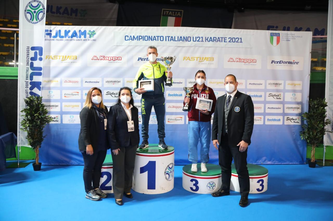 images/karate/large/squadre_femminile_under_21_2021.jpeg