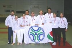 /immagini/Ju-Jitsu/2009/Orleans_2009_-_Le_medaglie_FIJLKAM.jpg