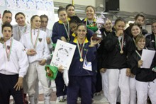 /immagini/Judo/2009/ita_sq_2009_podio_f_2.jpg