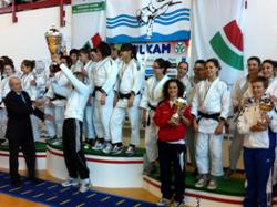/immagini/Judo/2011/Follonica_podio_femminile_rid.jpg
