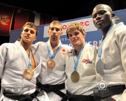 /immagini/Judo/2011/GBR_podio_73.jpg