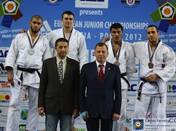 /immagini/Judo/2012/PorecECU20podio100_copia.jpg