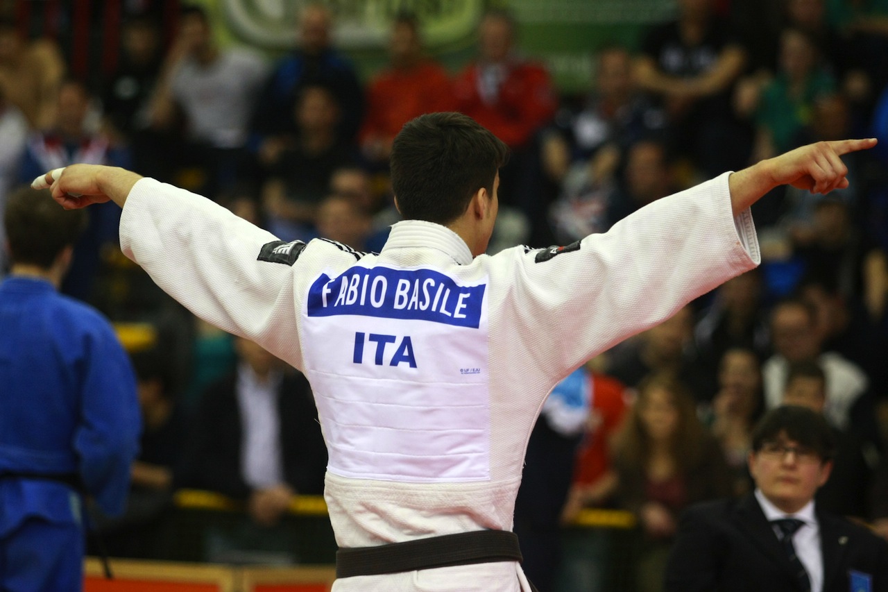 /immagini/Judo/2013/Fin1-2Kg60Basile-Lanzafame21.JPG