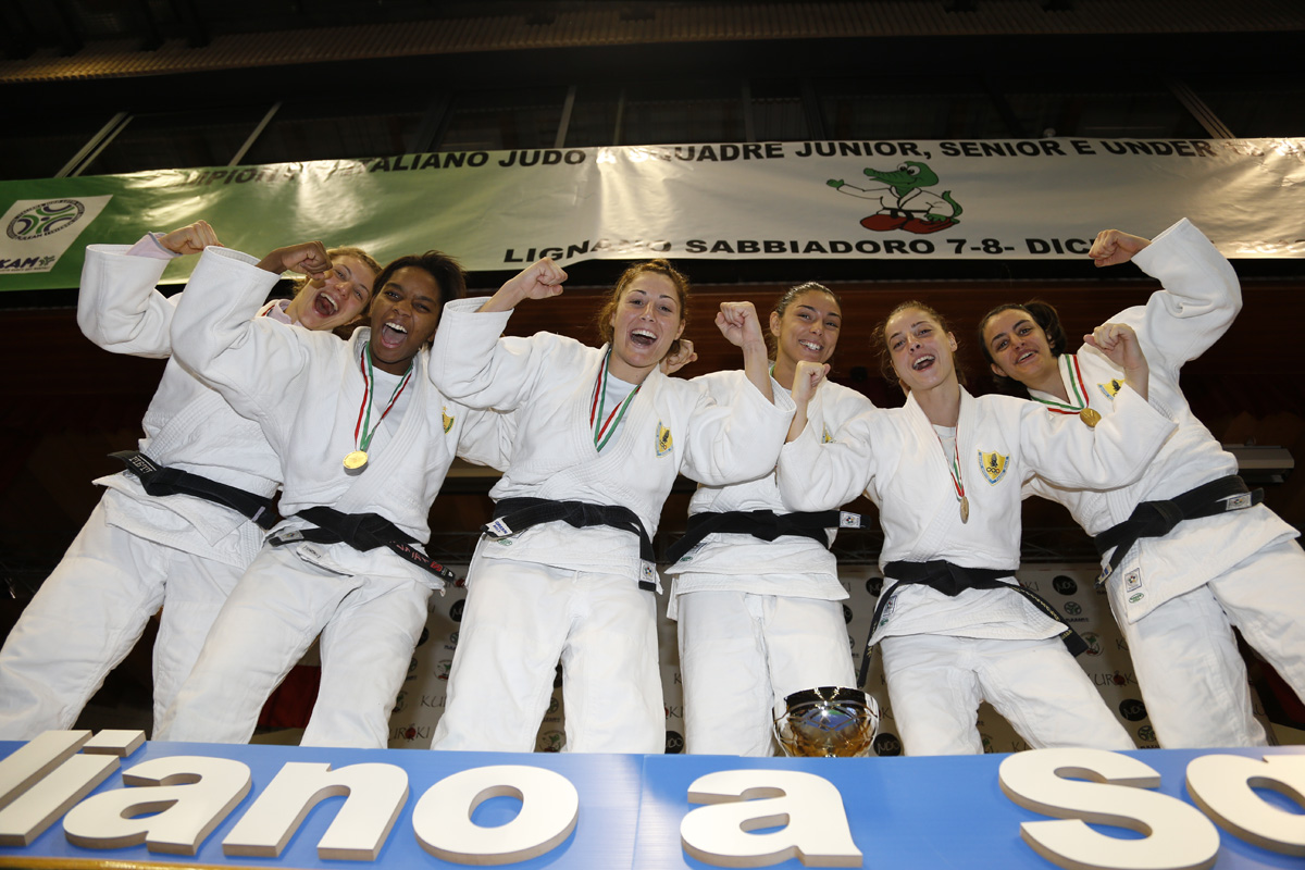 Tricolori a squadre, è oro bis per le donne delle Fiamme Gialle 