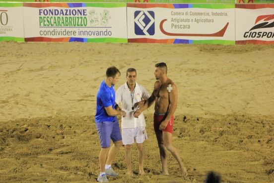 Salvatore Purpura medaglia d'oro ai Giochi Del Mediterraneo sulla spiaggia