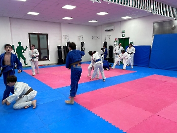 WhatsApp Image 2024-02-07 at 14.28.58 (1)