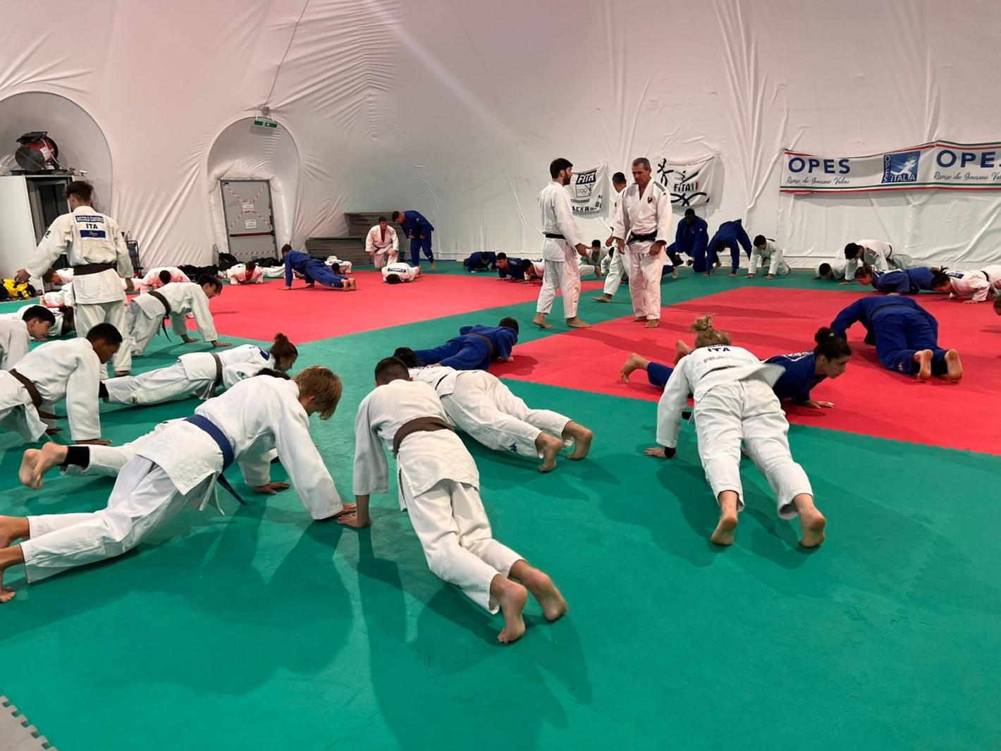 images/lazio/JUDO_IMG/Allenamenti_CTR/medium/1666282659425.jpg