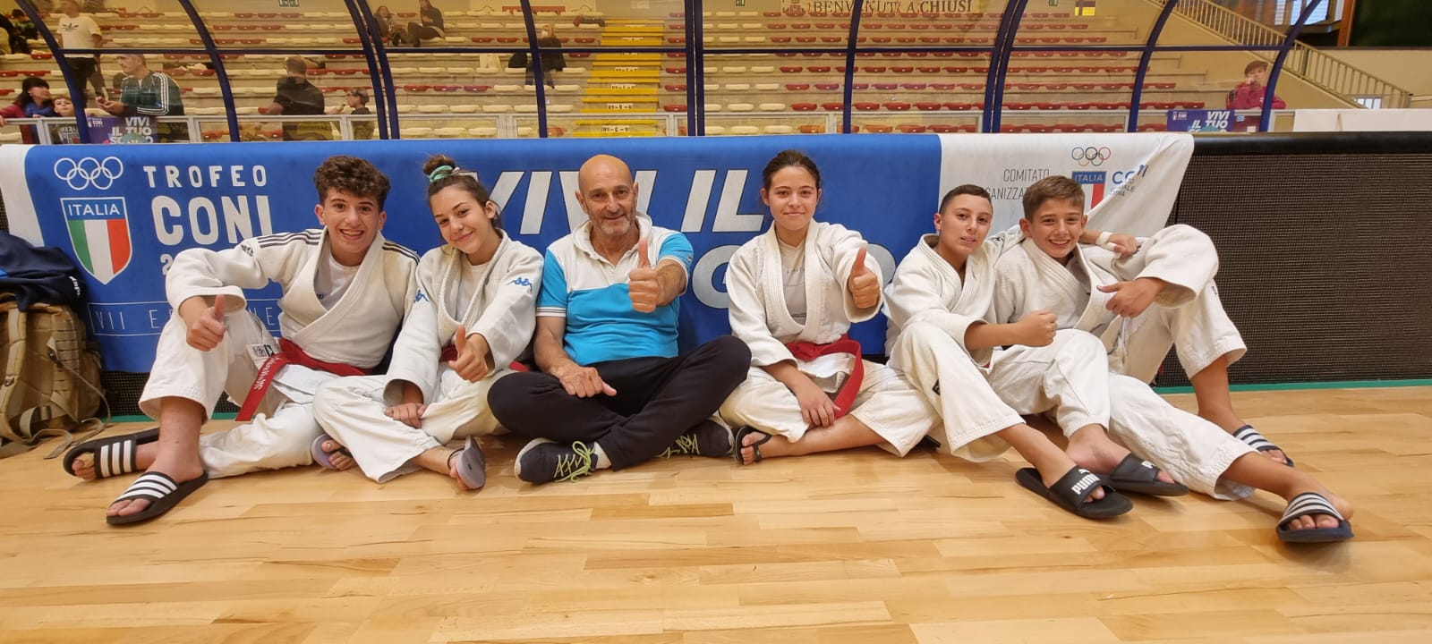 Falcon Trofeo Arti Marziali Con INCISIONE GRATUITA – Per Karate, Judo, Discipline