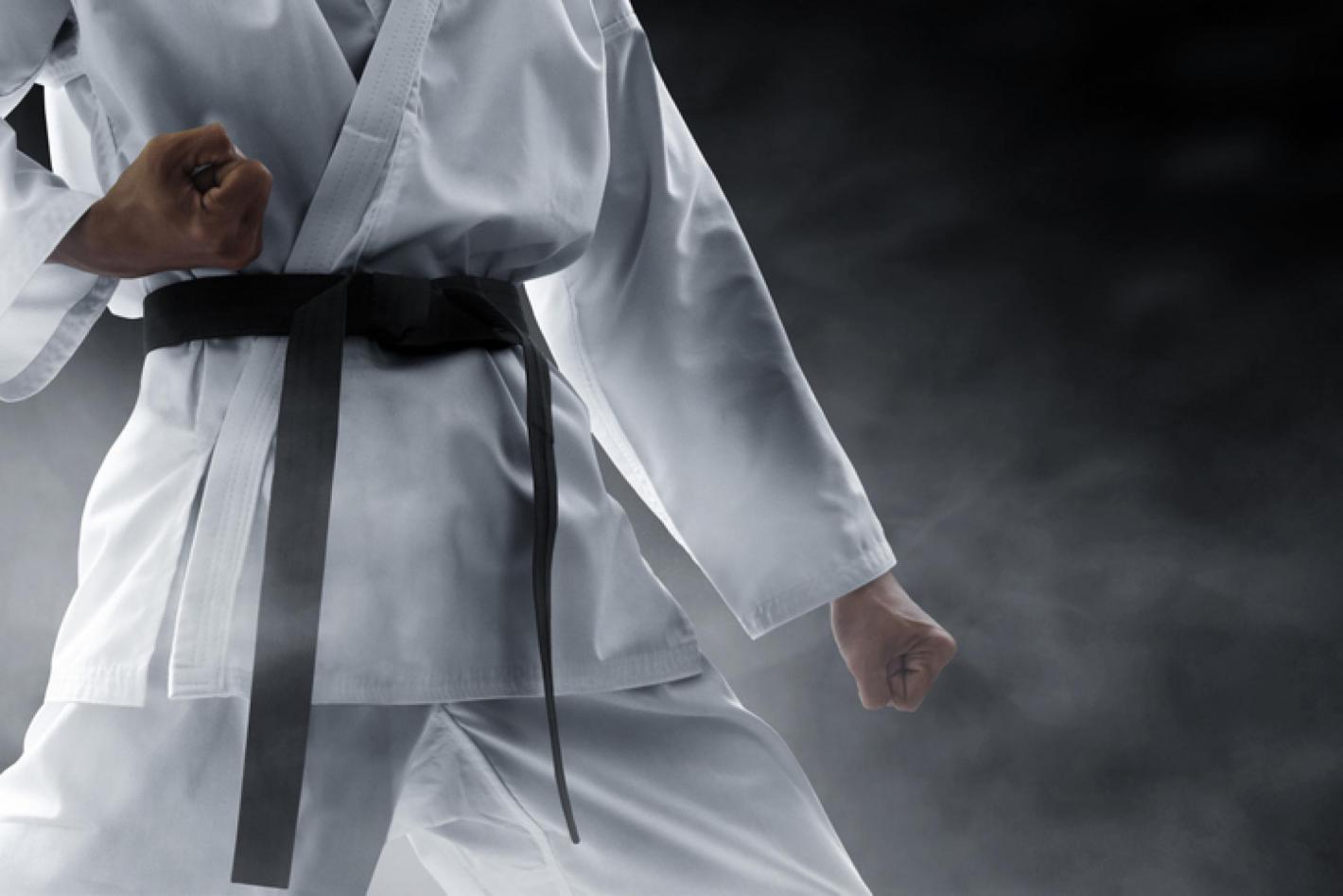 images/lazio/Karate_IMG/large/medium/KARATE_cintura_nera.jpg