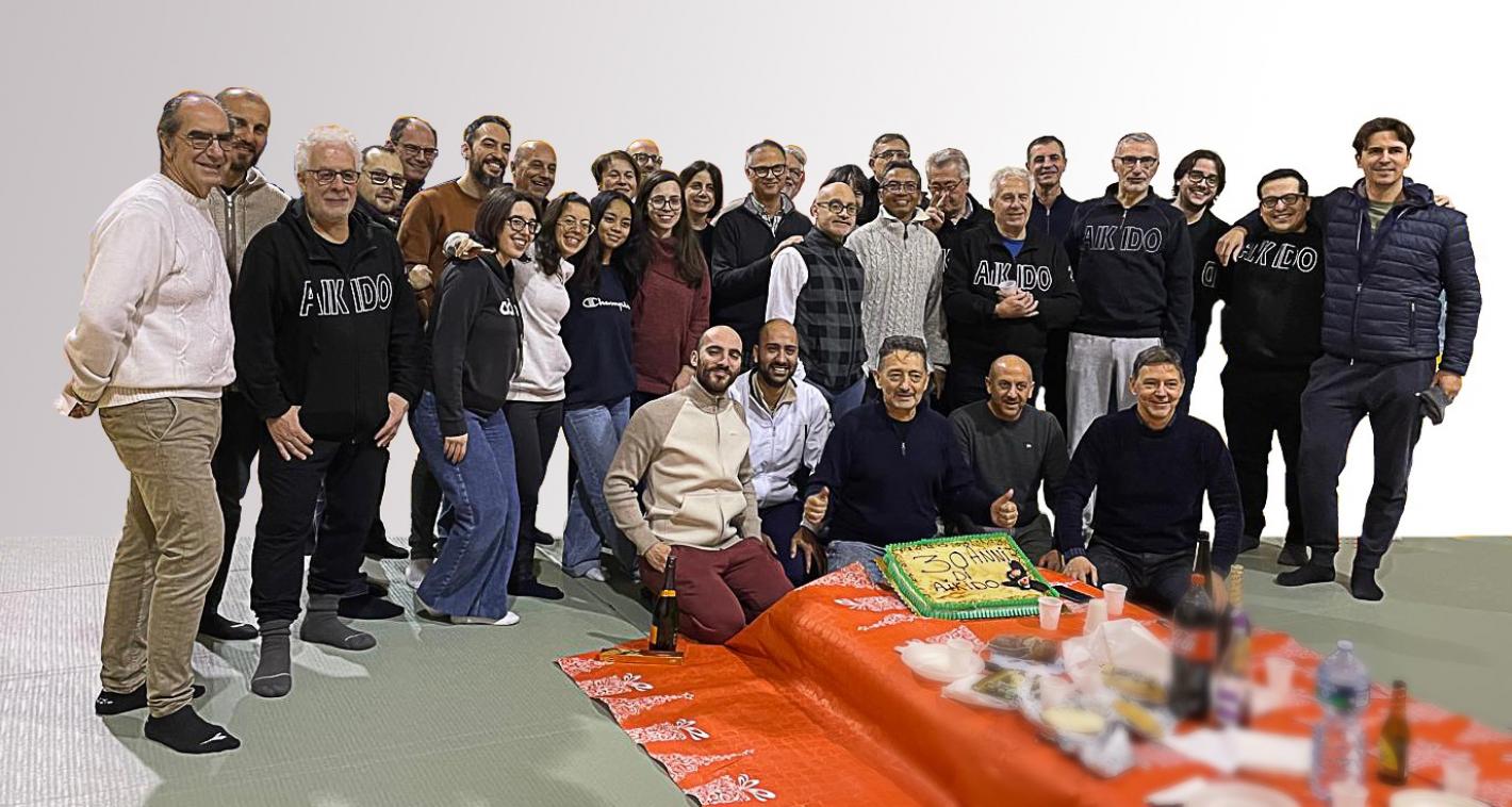 images/marche/Arti_Marziali/Aikido/2024/medium/caferri_aikido_30_anni.jpg
