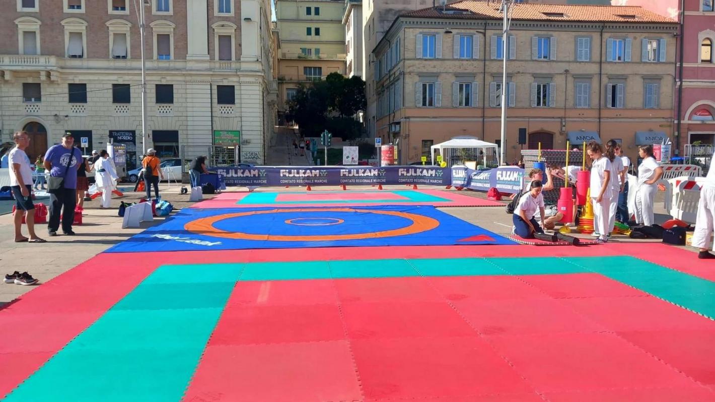 images/marche/Comitato/2025/medium/festa_dello_sport_di_ancona_3.jpg