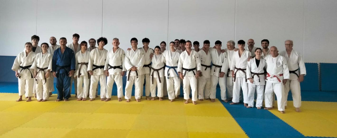 images/marche/Judo/2026/medium/lezione_kata_10_05_01.jpg