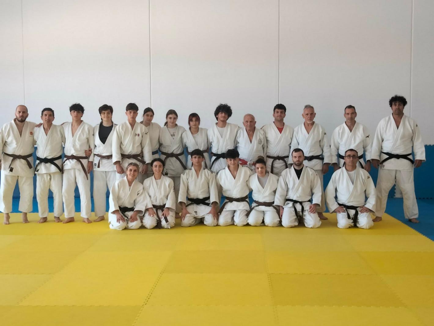 images/marche/Judo/2026/medium/lezione_kata_26_04_01.jpg