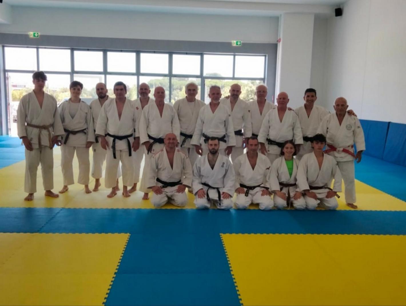 images/marche/Judo/2026/medium/lezione_kata_6_giugno_01.jpg