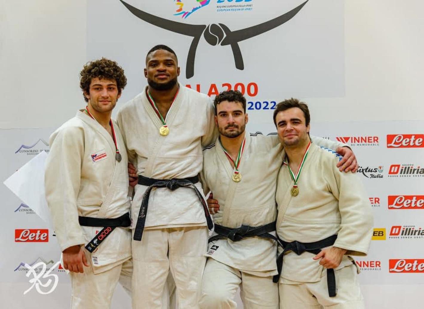 images/marche/Judo/medium/Carletti_Campione_Italia_2022_2.jpg