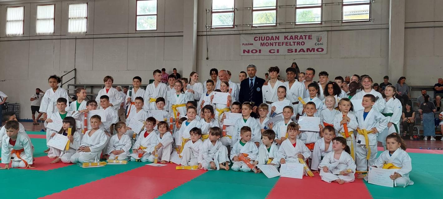 images/marche/Karate/2024/medium/esami_ciudan_2024.jpg