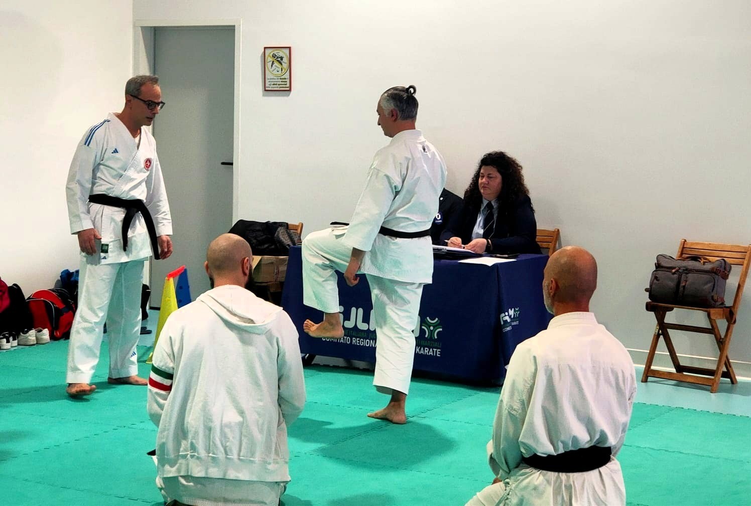 esami di dan sessione straordinaria e allenatore base