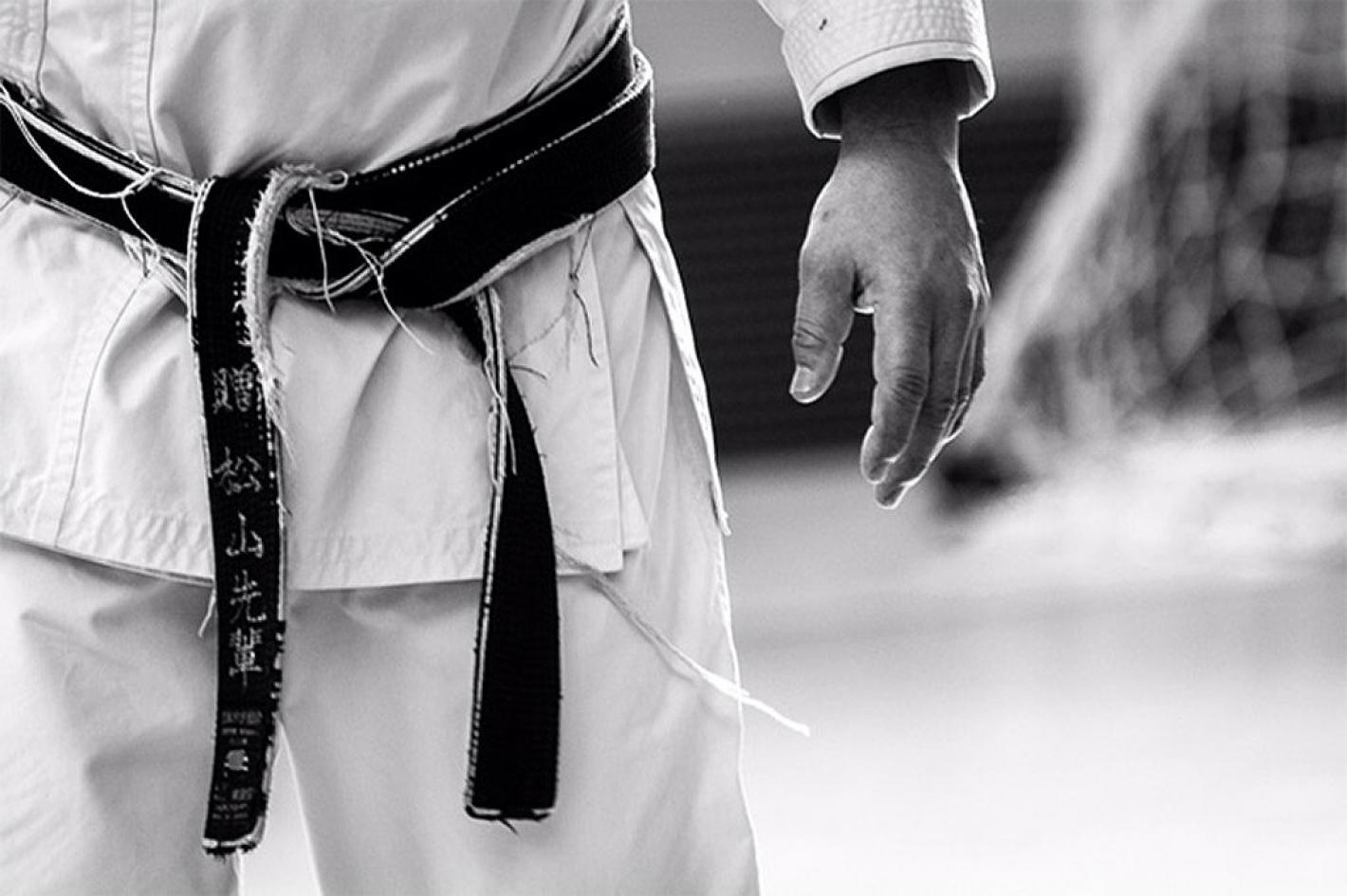 images/medium/nella-borsa-tengo-sempre-una-cintura-nera-e-una-cintura-bianca_2019_05_01-1024x682.jpg