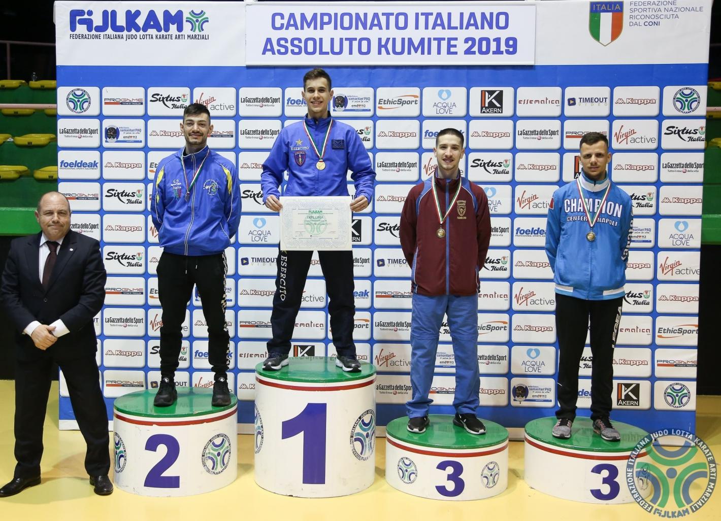 images/medium/premiazione60kg2_20190317_1891052836-min.jpg