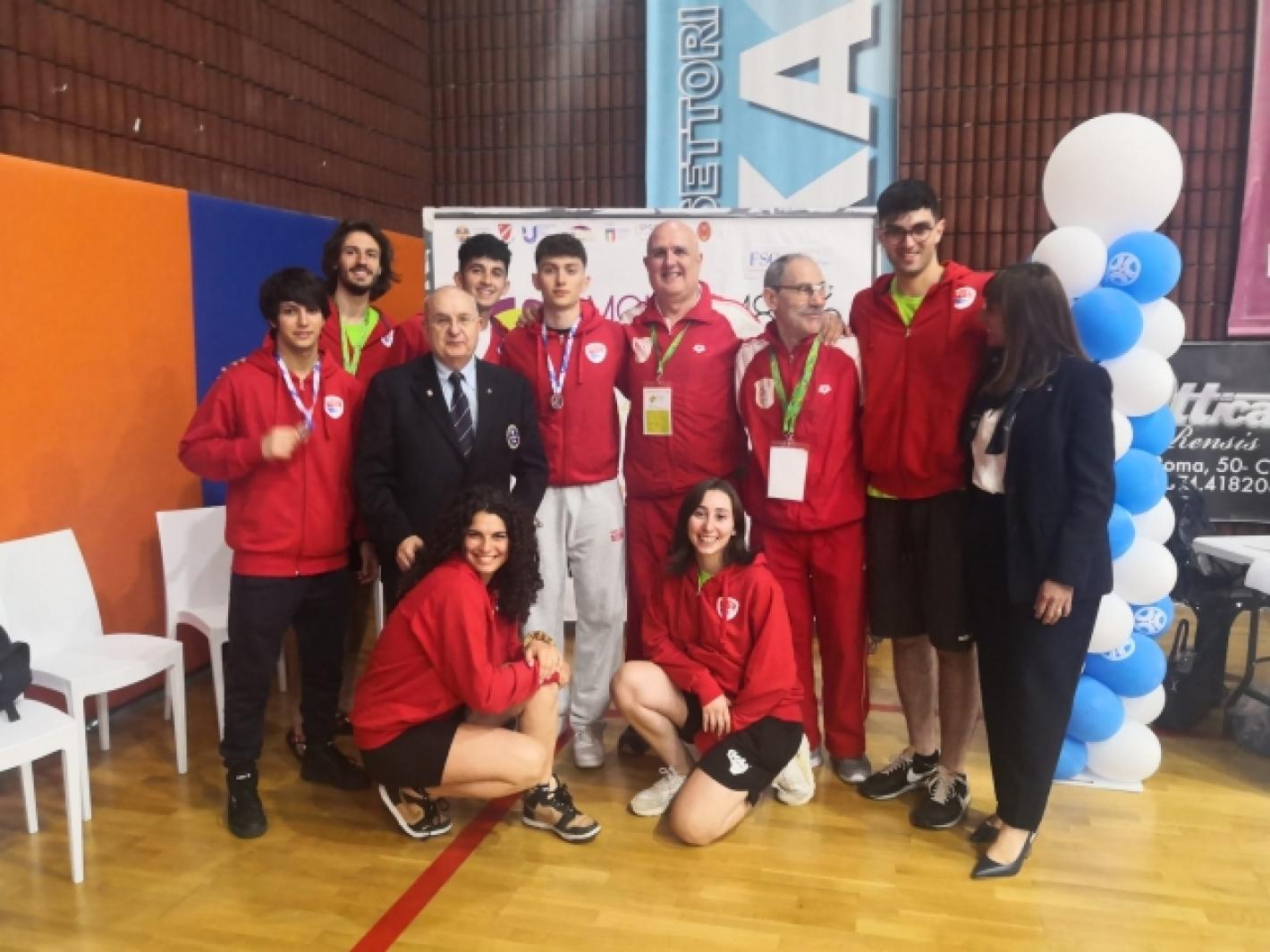 images/medium/la_squadra_del_Centro_Universitario_Sportivo_di_Bari.jpg