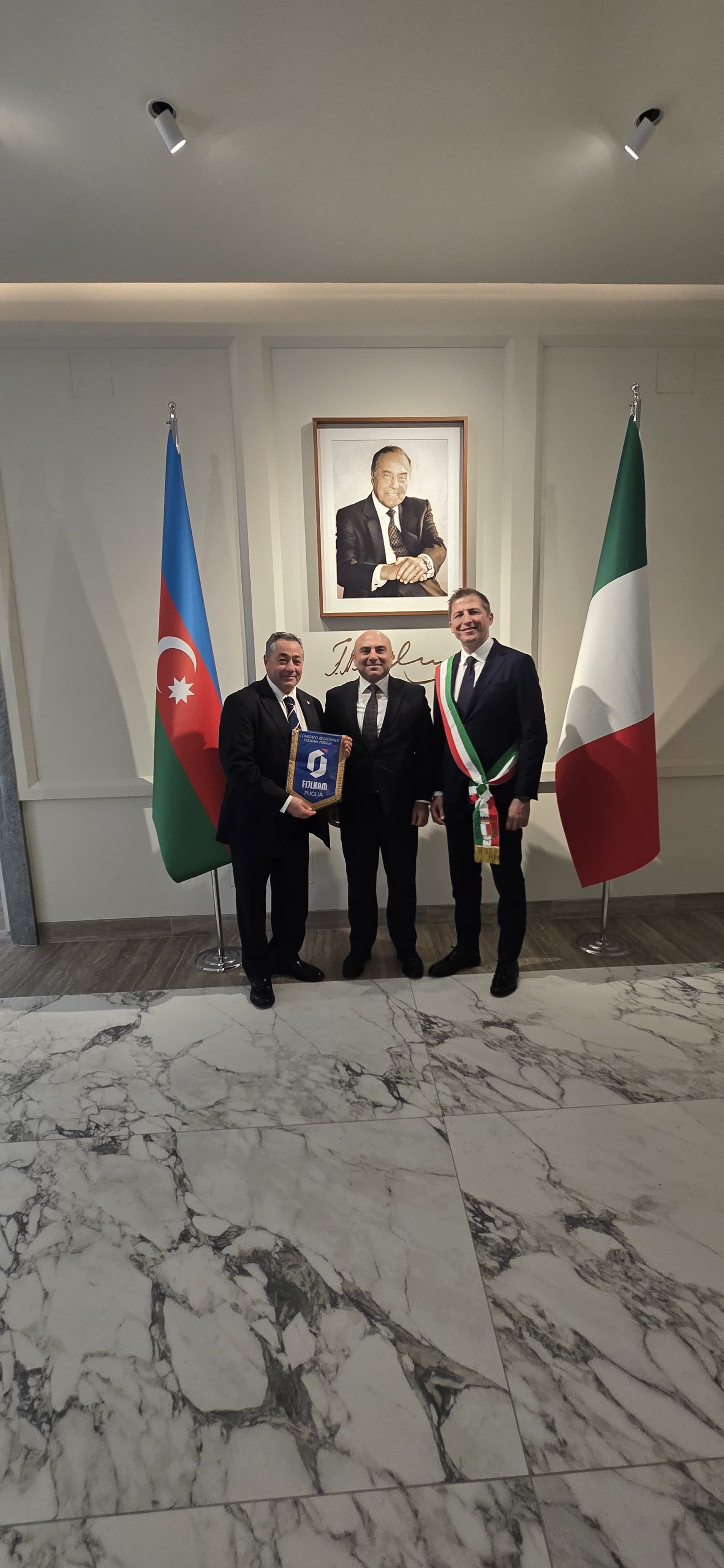 f85dcf01 5245 4017 bb9d 59908e9fc5c6