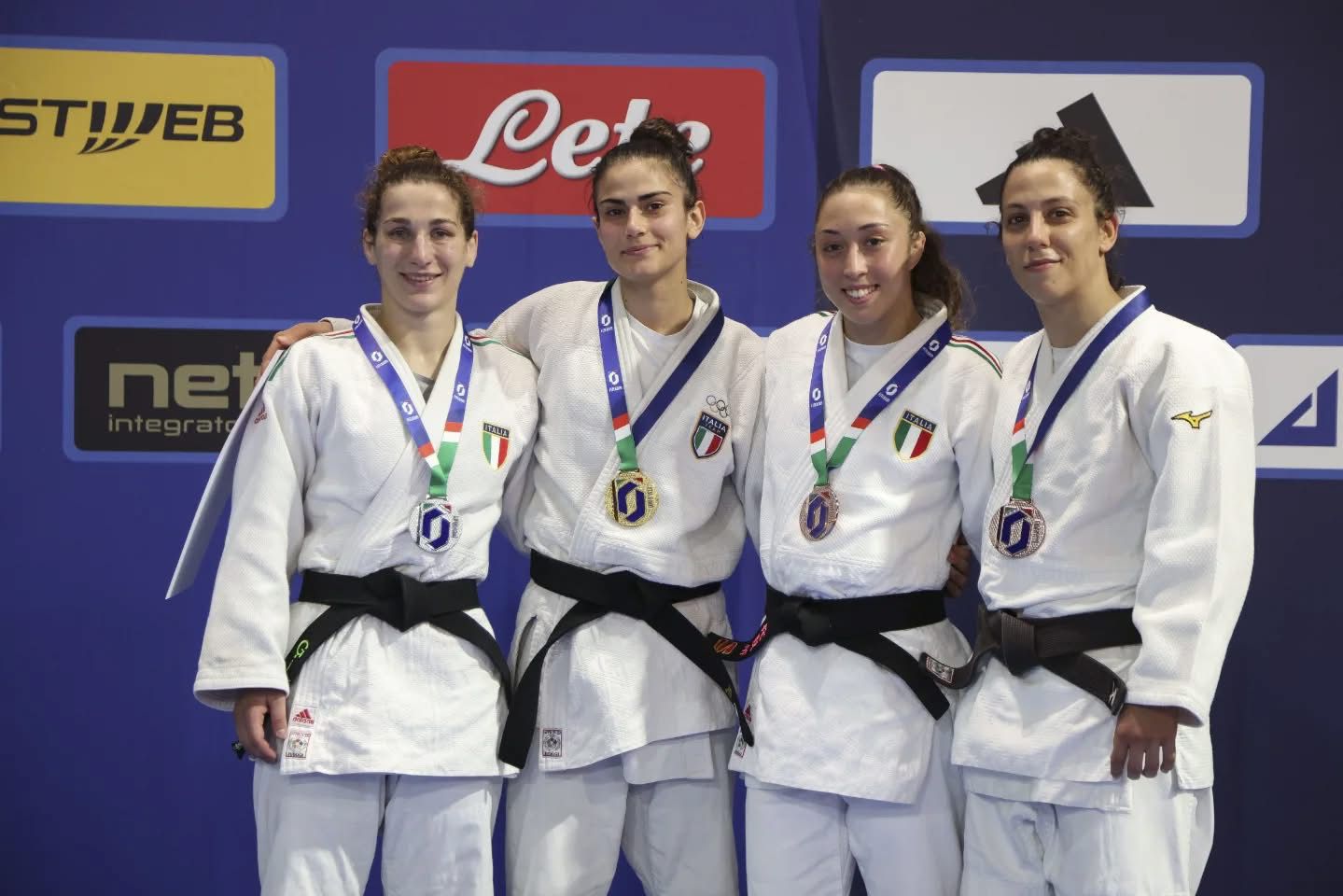 Finestrone Coppa Italai