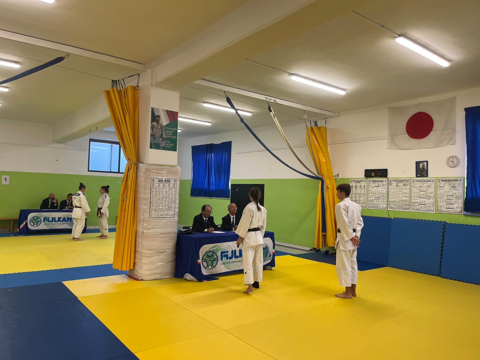 238139FE E240 4EF6 BB99 C361D837F70A