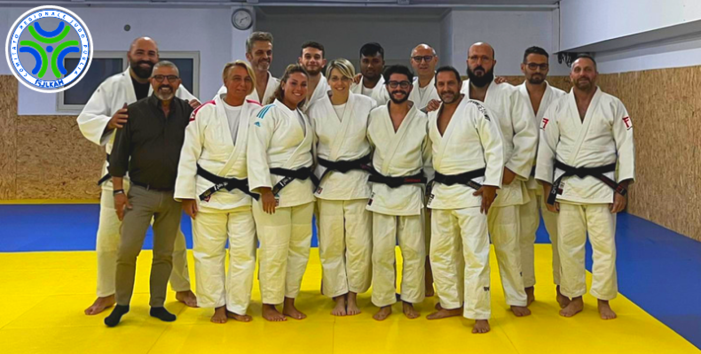 images/puglia/judo/Foto_Miriam/medium/Corso_formativo_Judo_2409.png