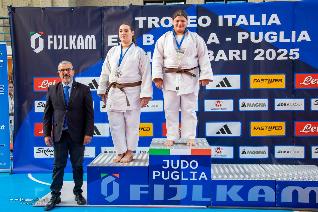 WhatsApp Image 2025 10 11 at 19.02.15