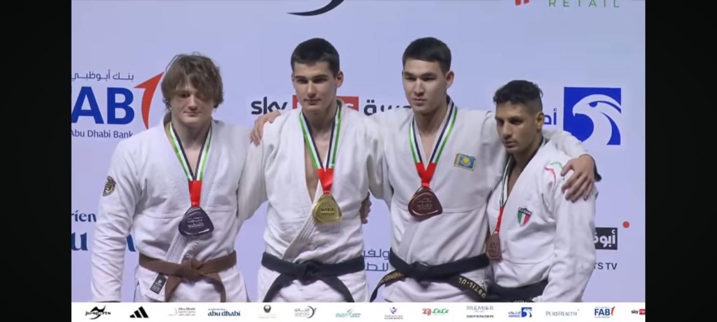 images/puglia/jujitsu/Mondiale_JJ/medium/f04bc41b-41a6-4bf5-ba5b-678eedd541ff.jpeg