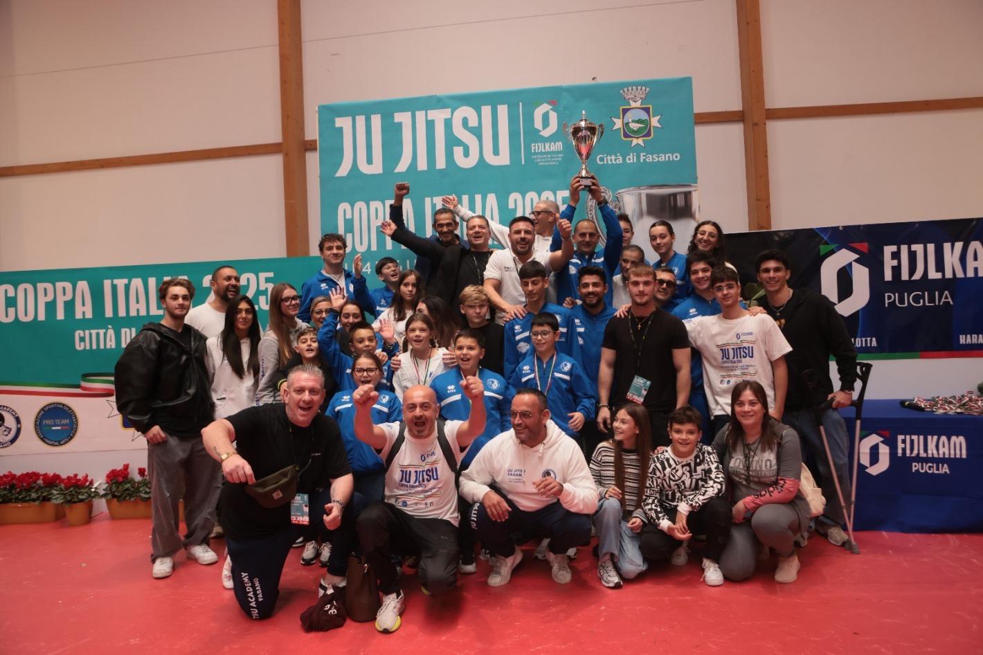 images/puglia/jujitsu/coppa_italia_fasano/medium/CoppaItalia_6.jpeg